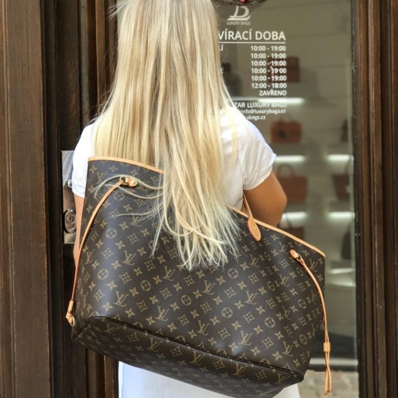 Louis Vuitton Handbags - authentic LOUIS VUITTON Neverfull GM Monogram